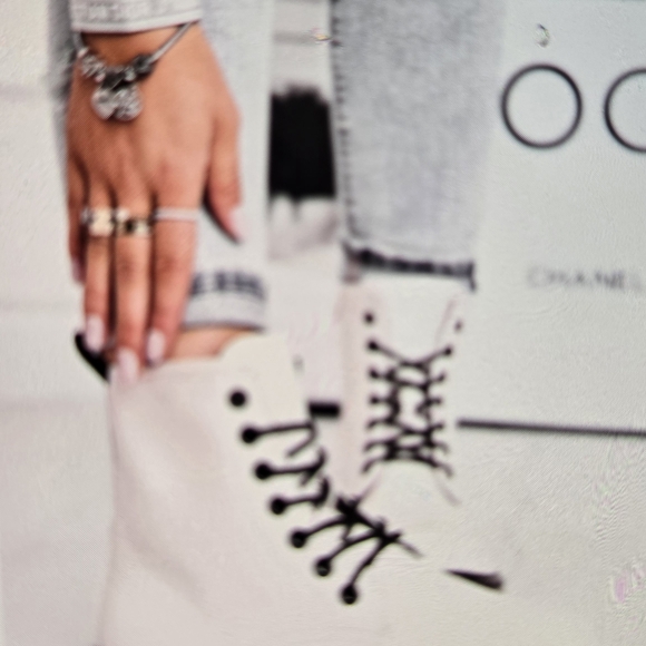 Rue21 White Combat Boots with Black Laces - Picture 11 of 14